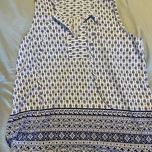 Elegant Blue Patterned Blouse